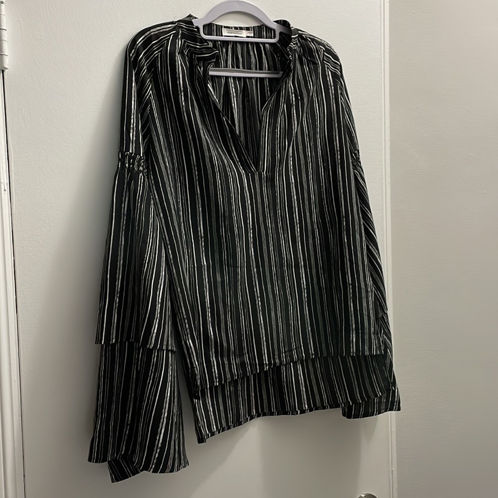 Skylar + Madison striped black and white blouse with statement sleeve